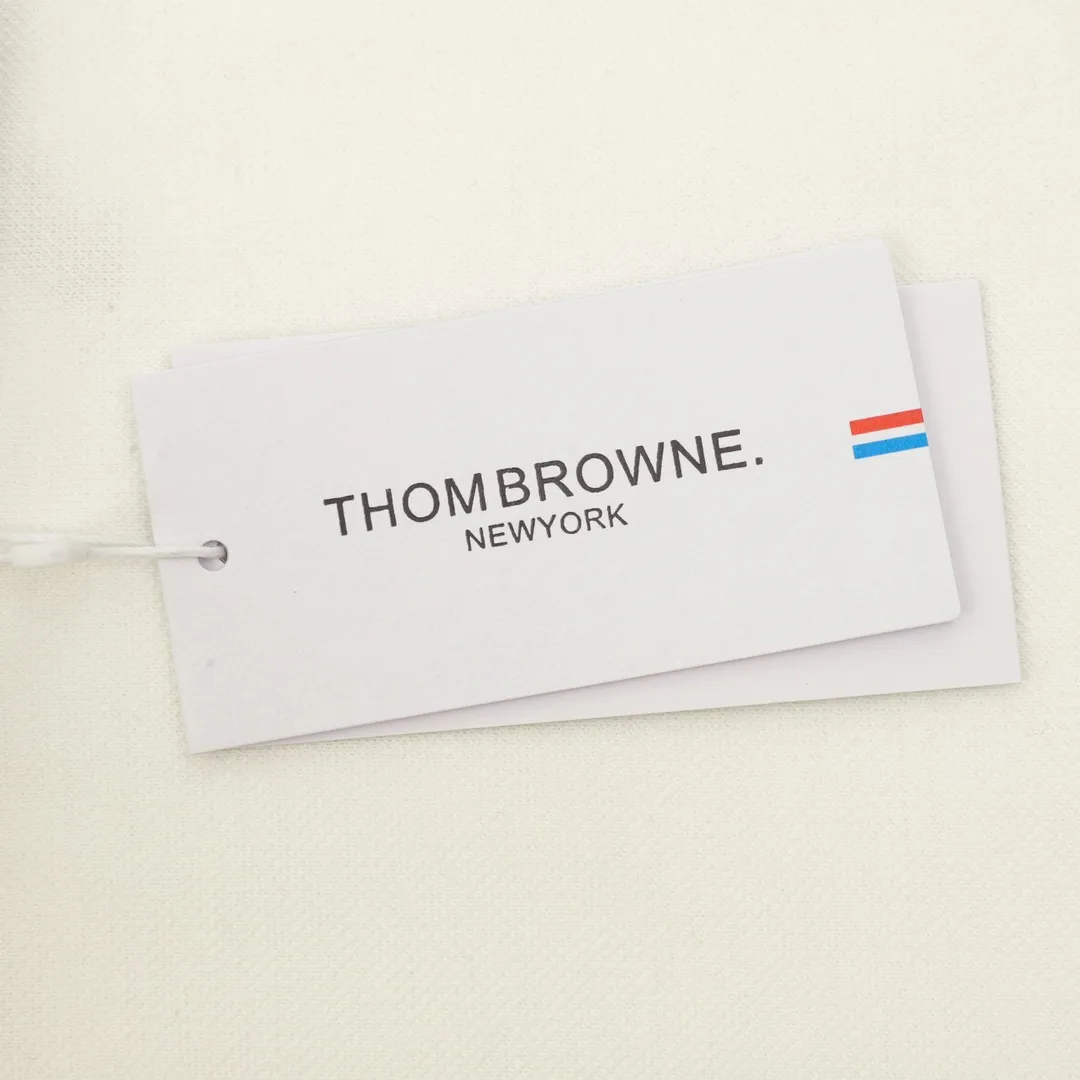 Thom Browne/ polo 。 Sorona ， 、 、 ， ， ， ， ， ， ， 。 ！ ！ ， ！ ， ！ ， ！ ， !!! Versatile！ Same Style 。 Size：S-L